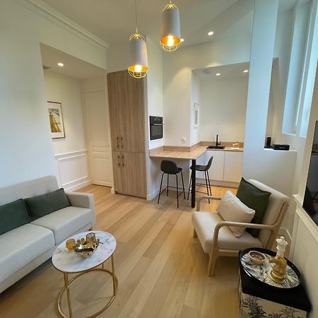 Appartements De Charme Du General Leclerc - Place D'Erlon - Hypercentre - Gare - Reims Ngoại thất bức ảnh