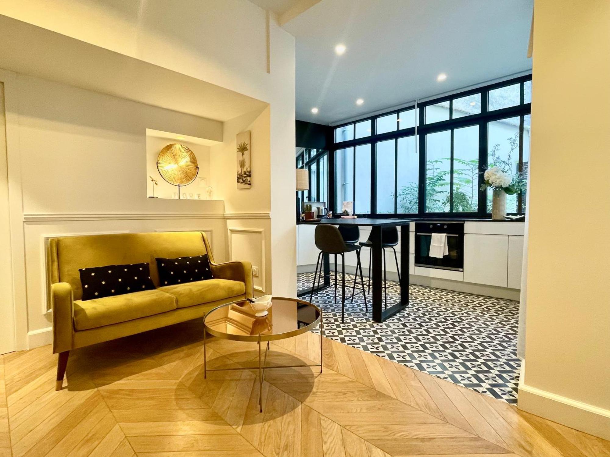 Appartements De Charme Du General Leclerc - Place D'Erlon - Hypercentre - Gare - Reims Ngoại thất bức ảnh